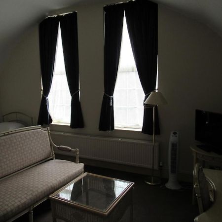 The Beaumont Accommodation لاوث الغرفة الصورة
