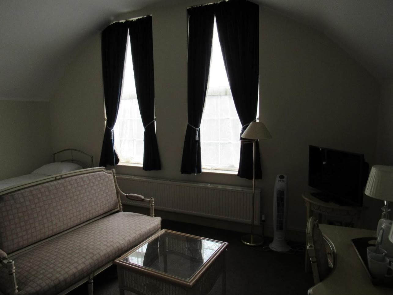 The Beaumont Accommodation لاوث الغرفة الصورة